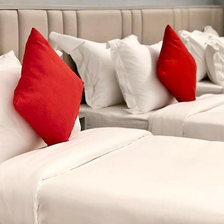 Bayu 23 Hotel Кота Кинабалу Екстериор снимка