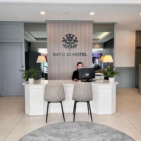 Bayu 23 Hotel Кота Кинабалу Екстериор снимка