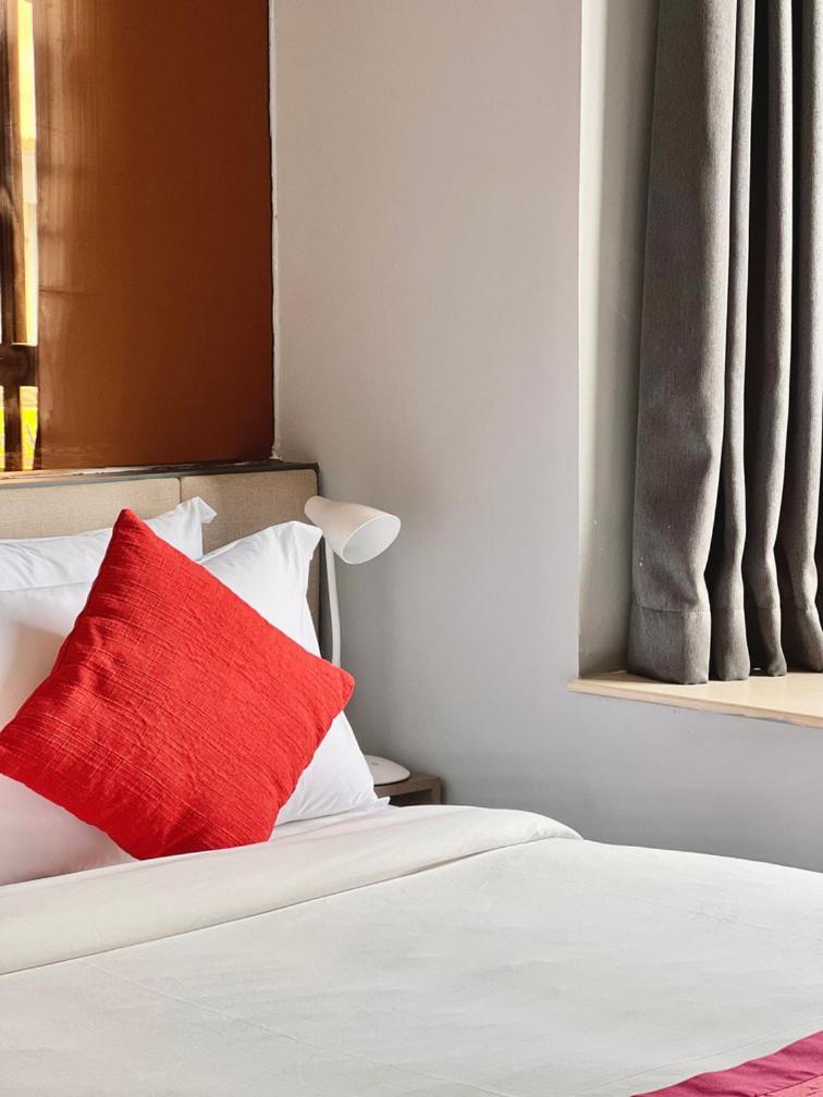 Bayu 23 Hotel Кота Кинабалу Екстериор снимка